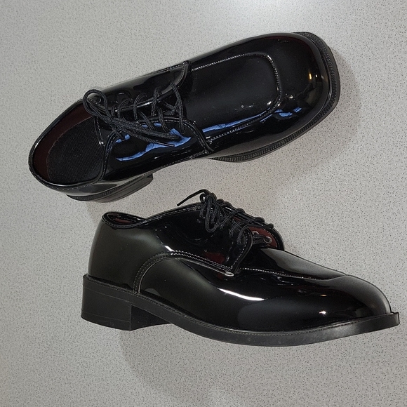 Gateway Patent Tuxedo - Dress Shoes -Size 10 WW - Picture 5 of 7